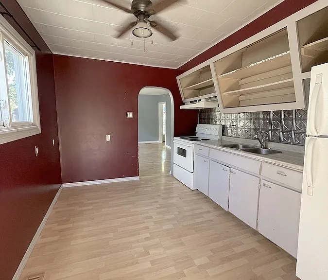 1411 Labadie Rd — Photo 5