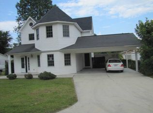 212 Railroad Ave, Rocky Top, TN 37769