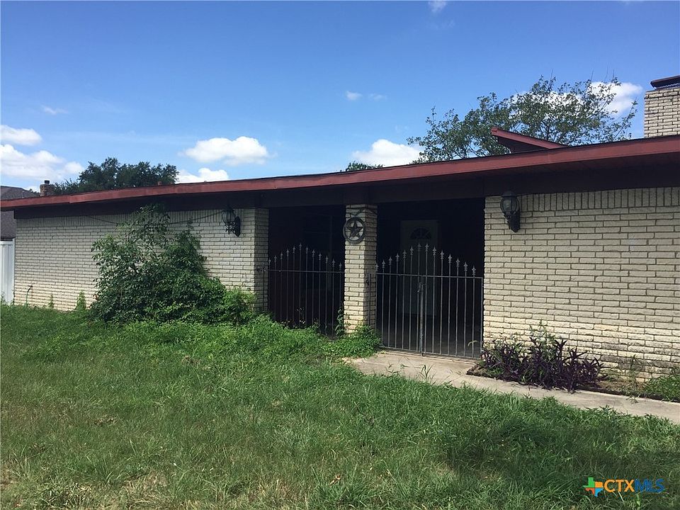 1st image of 5202 Canyon Creek Dr