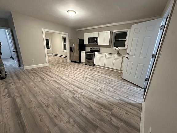 3rd image of 69 Hawkins St Floor 2