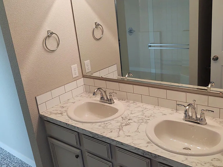 5992 S Carlburg Ave — Photo 19