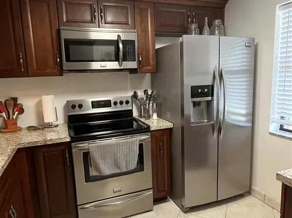 10130 Sunrise Lakes Boulevard #311, Sunrise, FL 33322