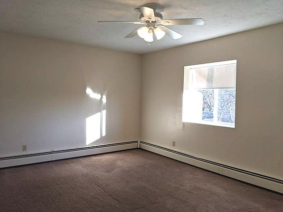 4th image of 5 Edwards St APT 31A