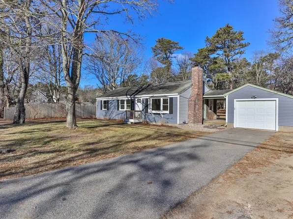 704 Queen Anne Road, Harwich, MA 02645