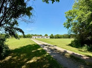 1955 Sellers Dr, Oakland, TN 38060