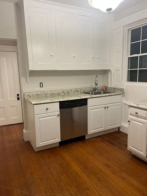 1 bed, 1.0 bath, 600 sqft, $2,100 — Photo 2