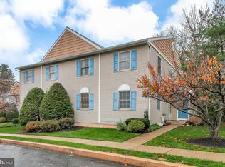 607 Maplewood Ave, Mohnton, PA 19540