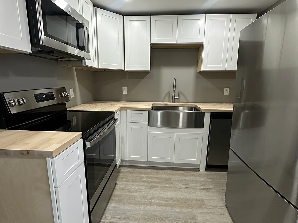 36 Atkinson St #2