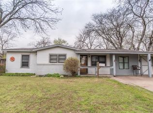 3209 Fincher Rd, Haltom City, TX 76117