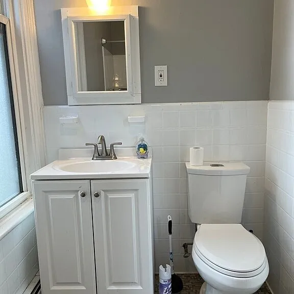 115 Nesmith St #3 — Photo 4