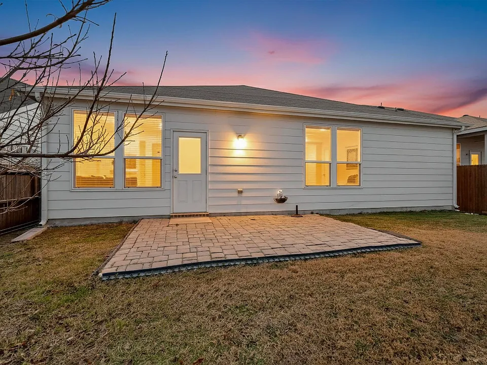 2409 Buelingo Ln