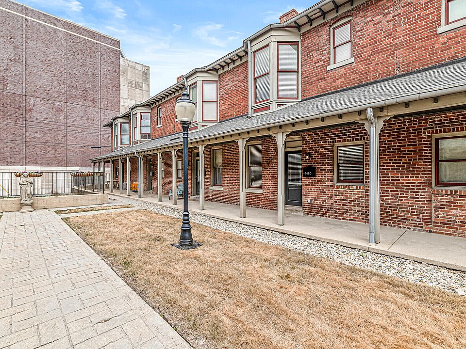 1st image of 1480 N Illinois St #4