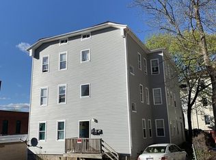 46 Kingsbury St, Worcester, MA 01610
