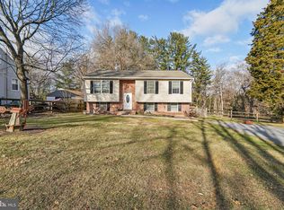 2834 Cedarhurst Rd, Finksburg, MD 21048