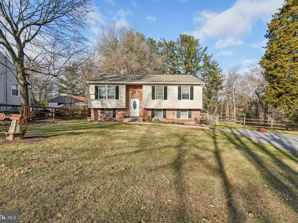 2834 Cedarhurst Rd, Finksburg, MD 21048