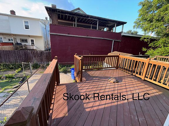 5th image of 412 Carbon St