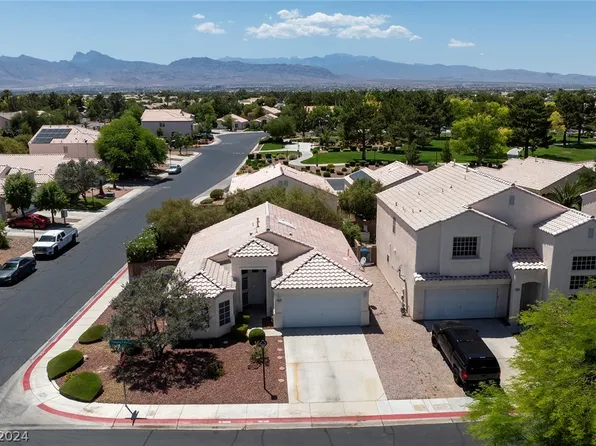 7627 Plunging Falls Dr, Las Vegas, NV 89131
