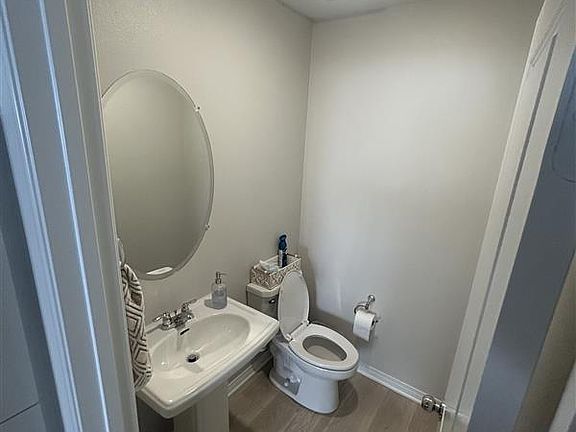 5th image of 7258 Olive Grove St