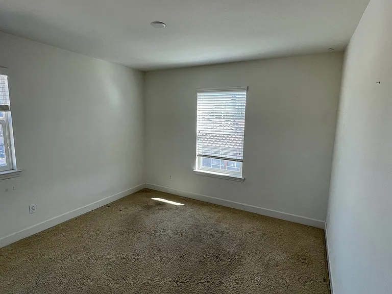2939 Kobio Dr — Photo 14