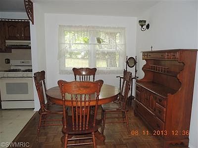 5th image of 4981 Stony Creek Ave NW