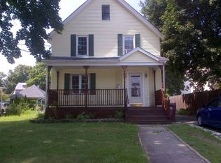 326 Summer St, Woonsocket, RI 02895