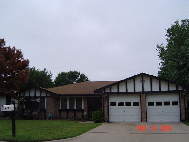 1st image of 8220 NW 7th St