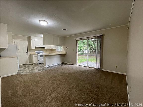 4th image of 4912 Rosehill Rd