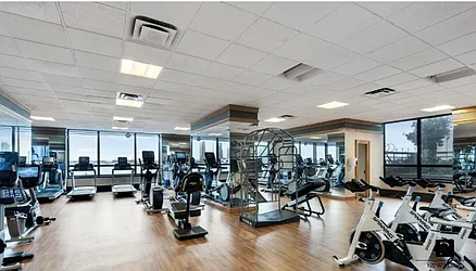 Rented by R New York