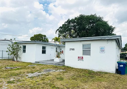 2765 NW 55th St #2 Photo 1