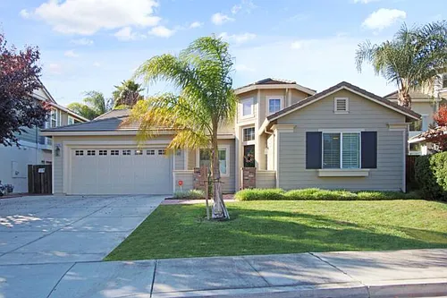 2106 Lighthouse Cir Photo 1