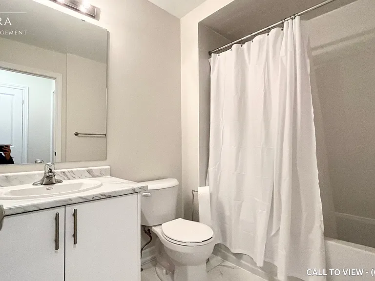 30 Durham Ave — Photo 11
