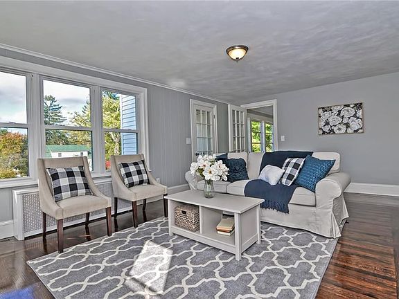 3rd image of 34 Chopmist Hill Rd