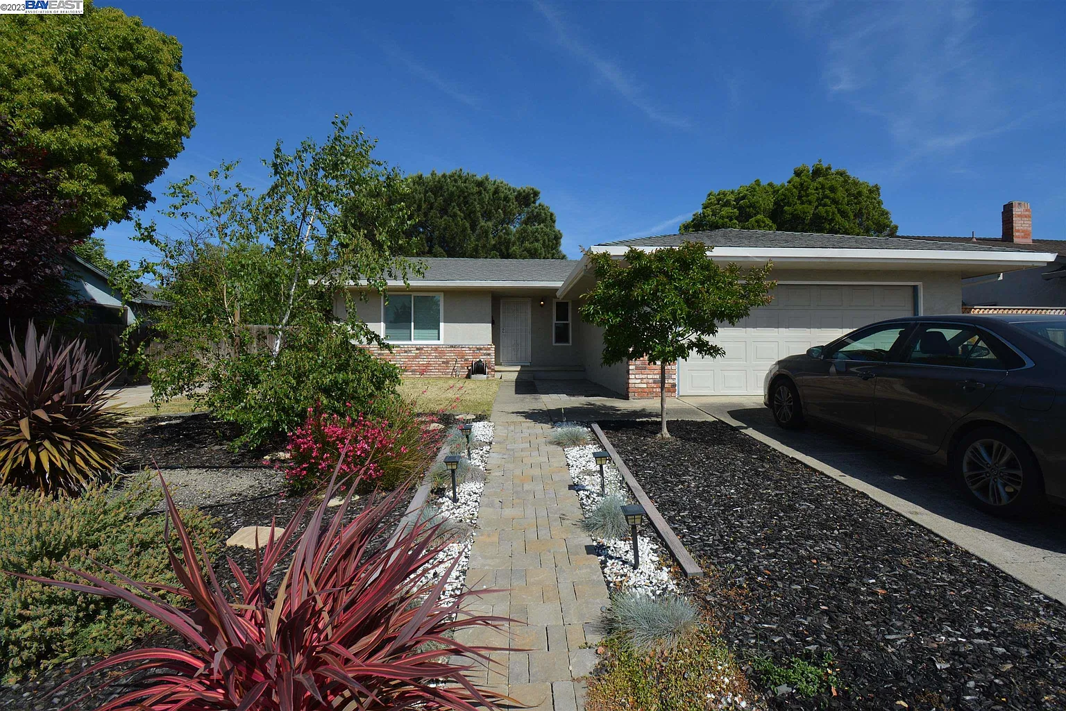 3372 S Francisco Way photo 1