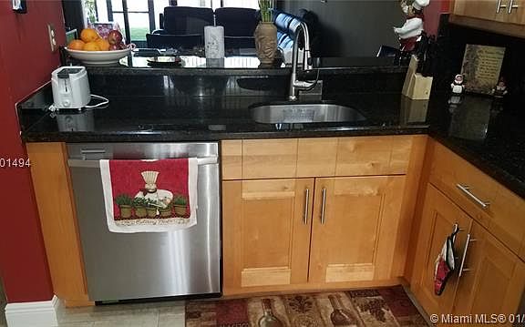 4th image of 2901 SW 87th Ave APT 601