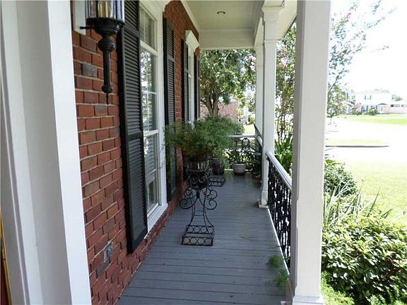 2nd image of 4122 Saint Elizabeth Dr