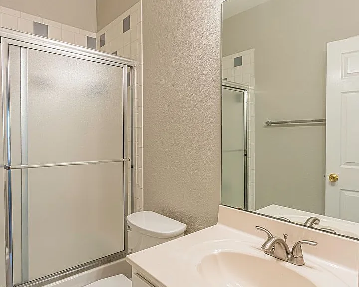 4600 Leeds Ave — Photo 18