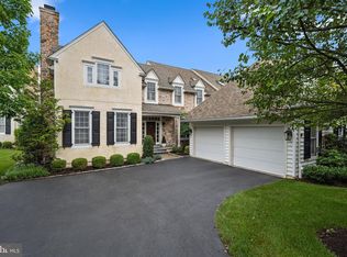 309 Applebrook Dr, Malvern, PA 19355