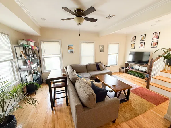 15 Jenkins St #2, Boston, MA 02127