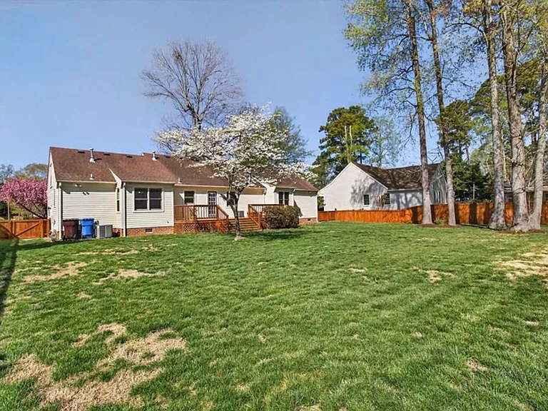 730 Beckley Ln — Photo 25