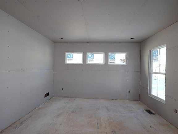 2nd image of 1424 Sand Dome Way