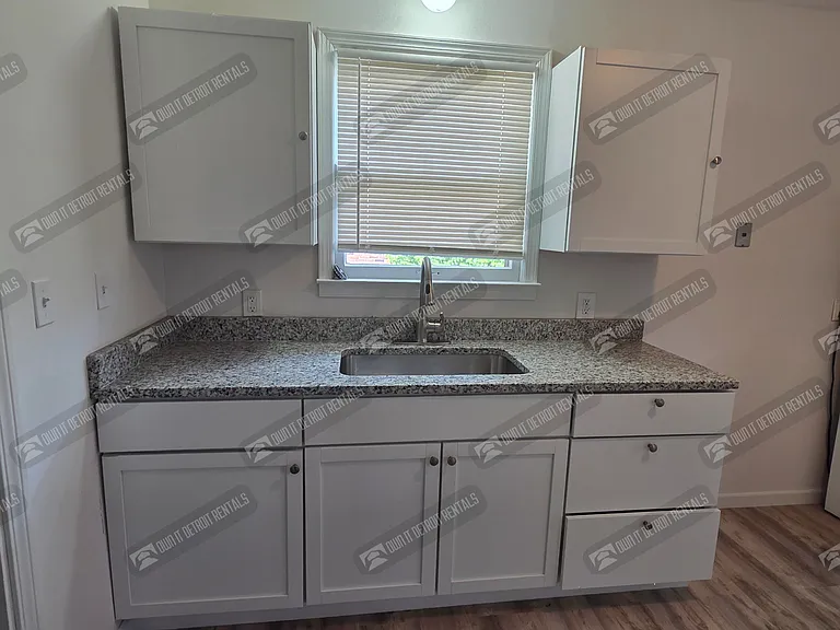 7211 Paige Ave — Photo 13