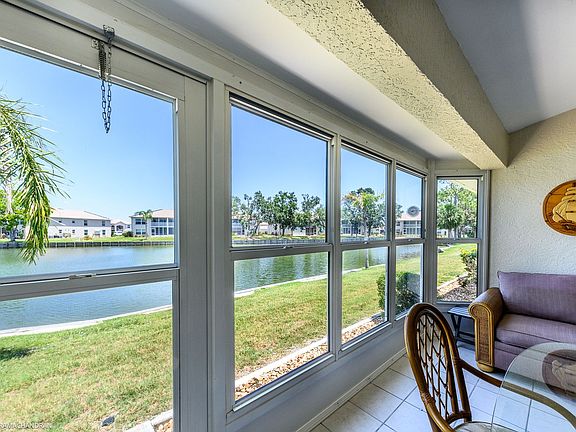 3rd image of 12348 SW Kingsway Cir #304