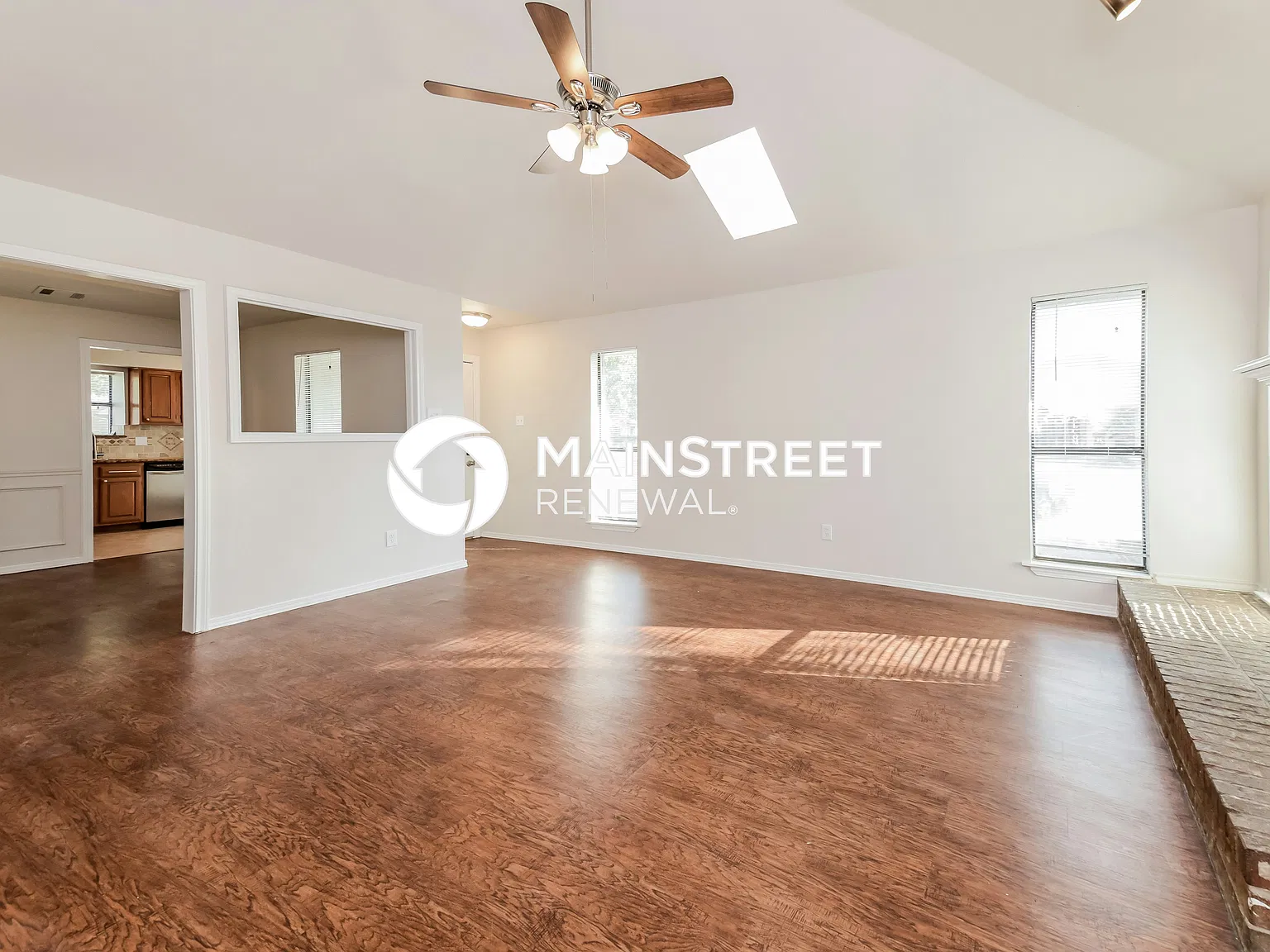 2605 Silverthorne Dr — Photo 3