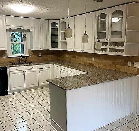 5th image of 503 Magnolia Dr