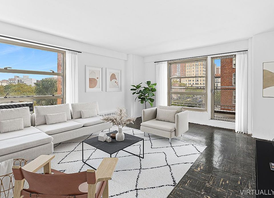 1st image of 70 La Salle St APT 7F