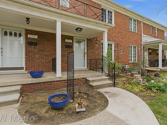 2nd image of 2514 Galpin Ave #10