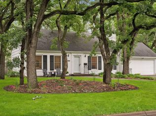 8131 Westwood Hills Dr, Saint Louis Park, MN 55426