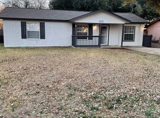 105 Patton Dr, Seguin, TX 78155