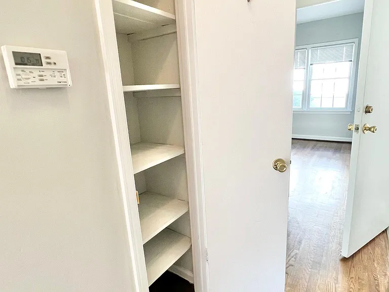 4436 Macarthur Blvd NW #3A — Photo 7