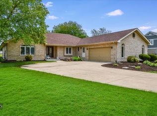 7746 Steeple Chase Dr, Frankfort, IL